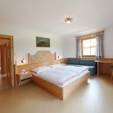 Dorfer غروسارل